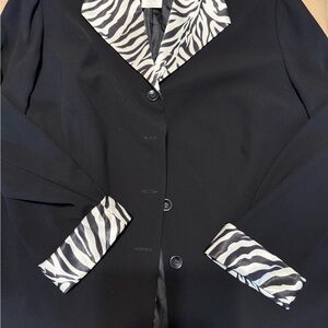 Black Woman’s Blazer with matching blouse Zebra Print Trim. 16W EUC